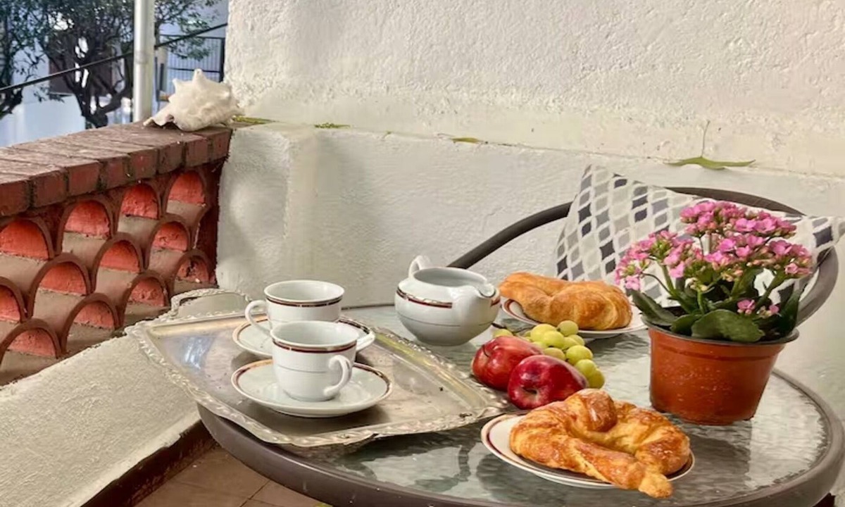 Benito Juarez House | 13 Guest Home : Perfect for World Cup Groups : WTC