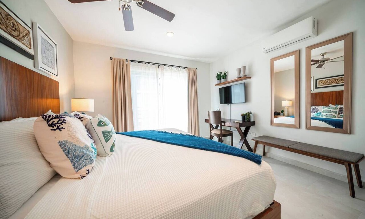 Gonzalo Guerrero Condo | 2 BR Penthouse with & Pool - At Margaritas