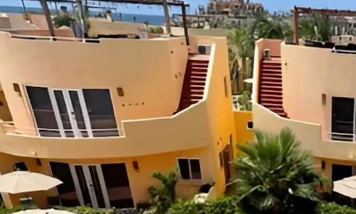 El Pescadero Condo | 2C-Stunning Top Floor, 2BR, 1.5B Breathtaking view