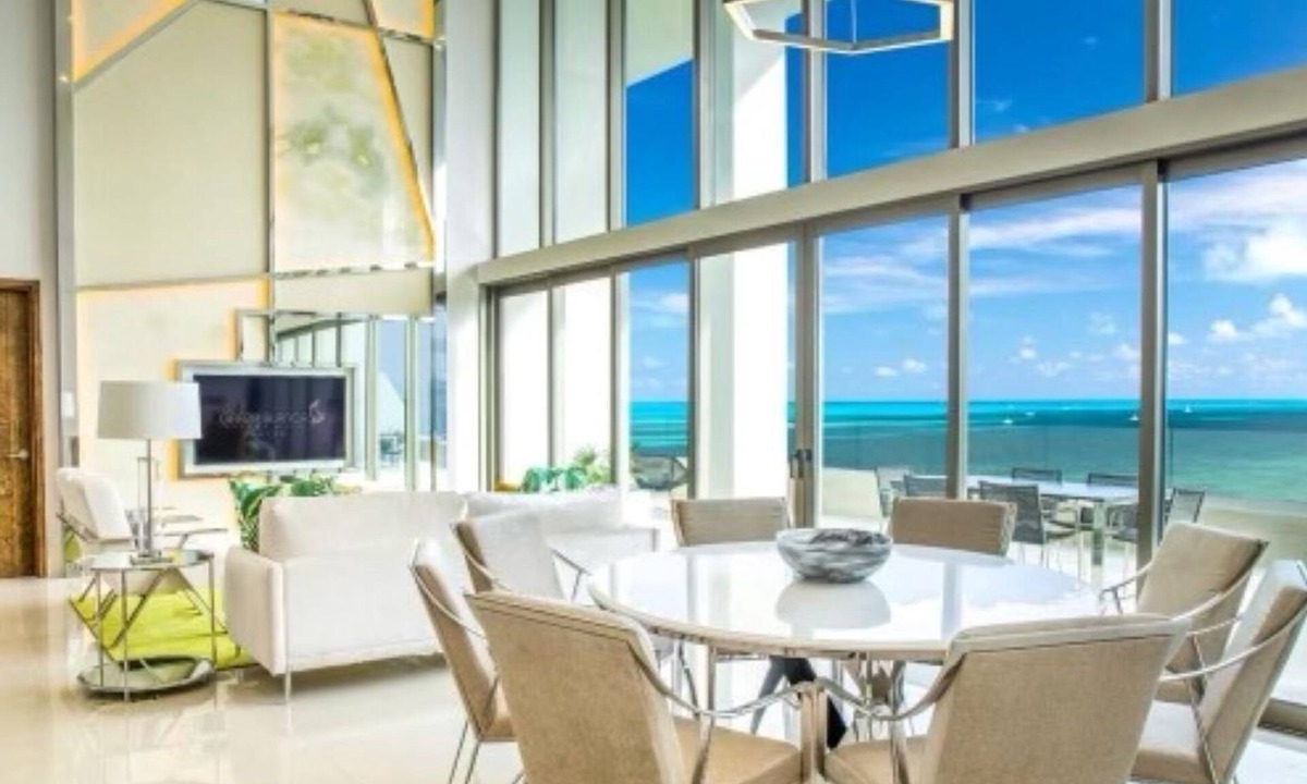 Downtown Cancun Resort | 3 BDRM OCEANVIEW LOFT , Five DIAMOND RESORT, 3FLOORS, BUTLER, PENTHOUSE VIEWS