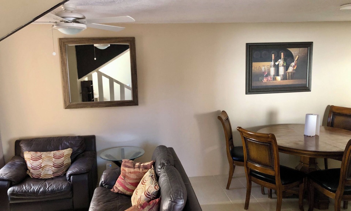 Playas de Tijuana House | 3-bedroom house in peaceful Playas De Tijuana neighborhood near the beach