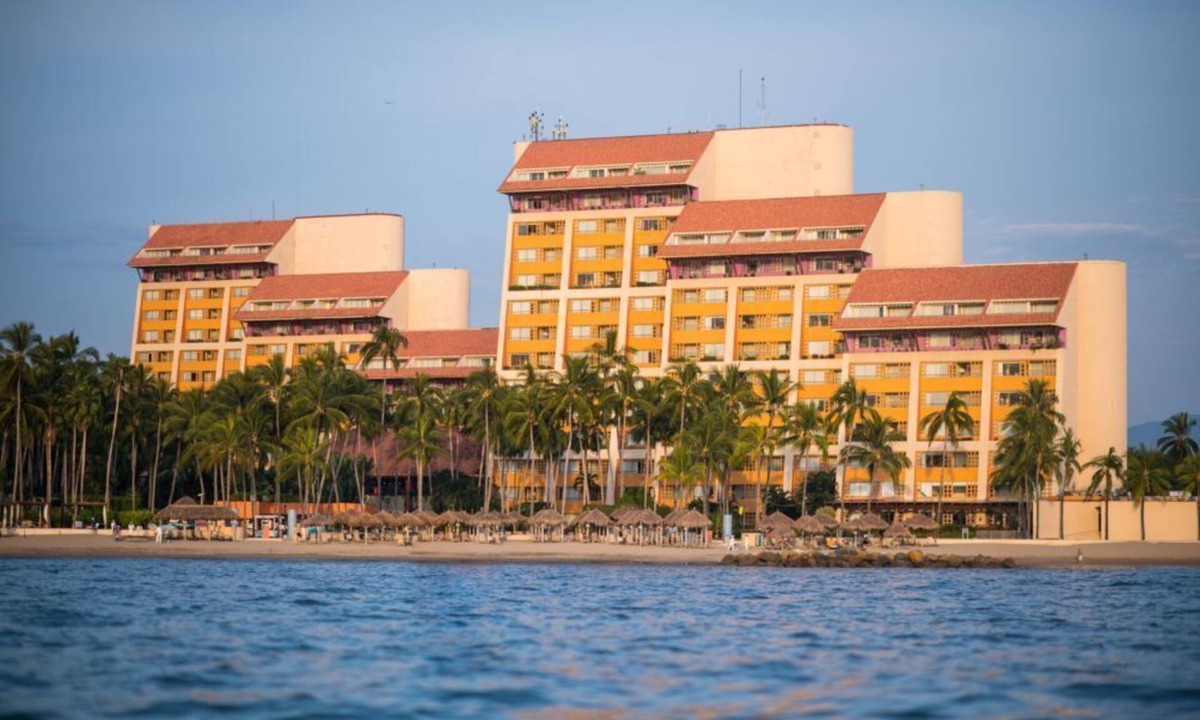 Marina Vallarta Hotel | A Little Slice of Paradise – Cozy Studio in Puerto Vallarta