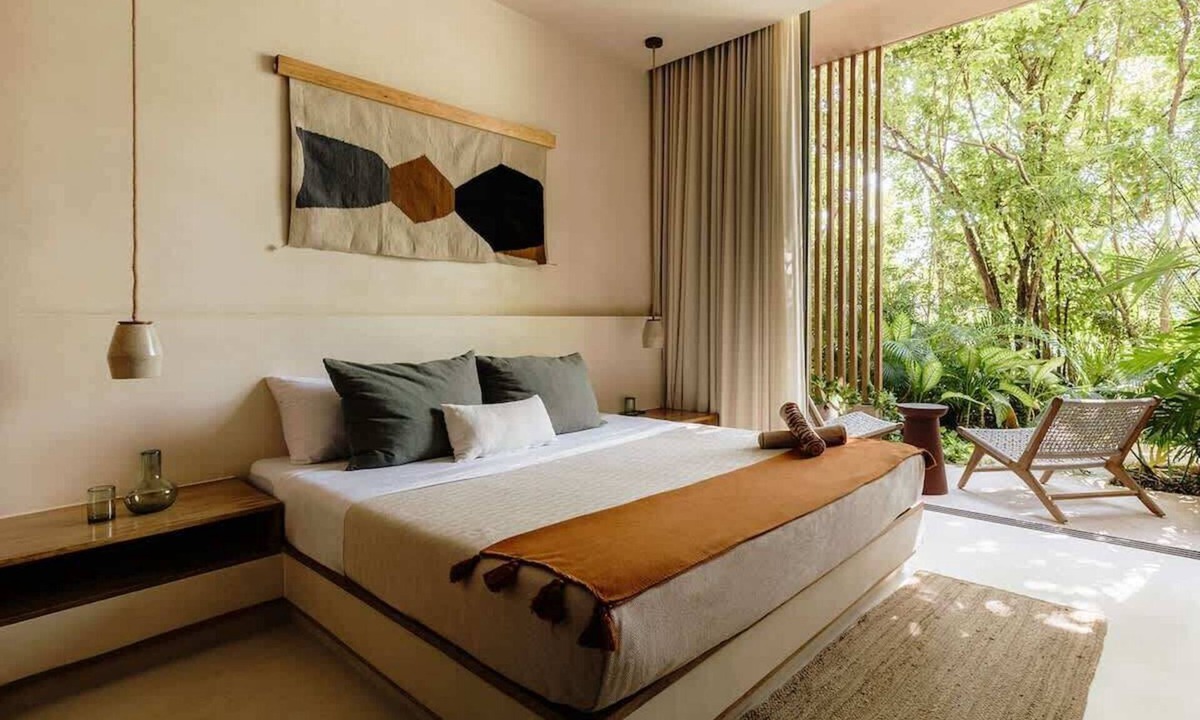 Zama Apartment | Aflora Quartz Loft Beach Club Access + Breakfast