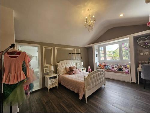 Huixquilucan Villa | Balcones de la Herradura