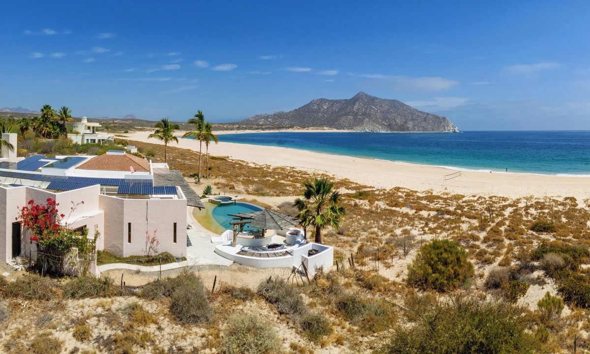 Los Frailes Villa | Beachfront Villa w/Pool, Hot Tub, Beach Access, Cook & Caretaker