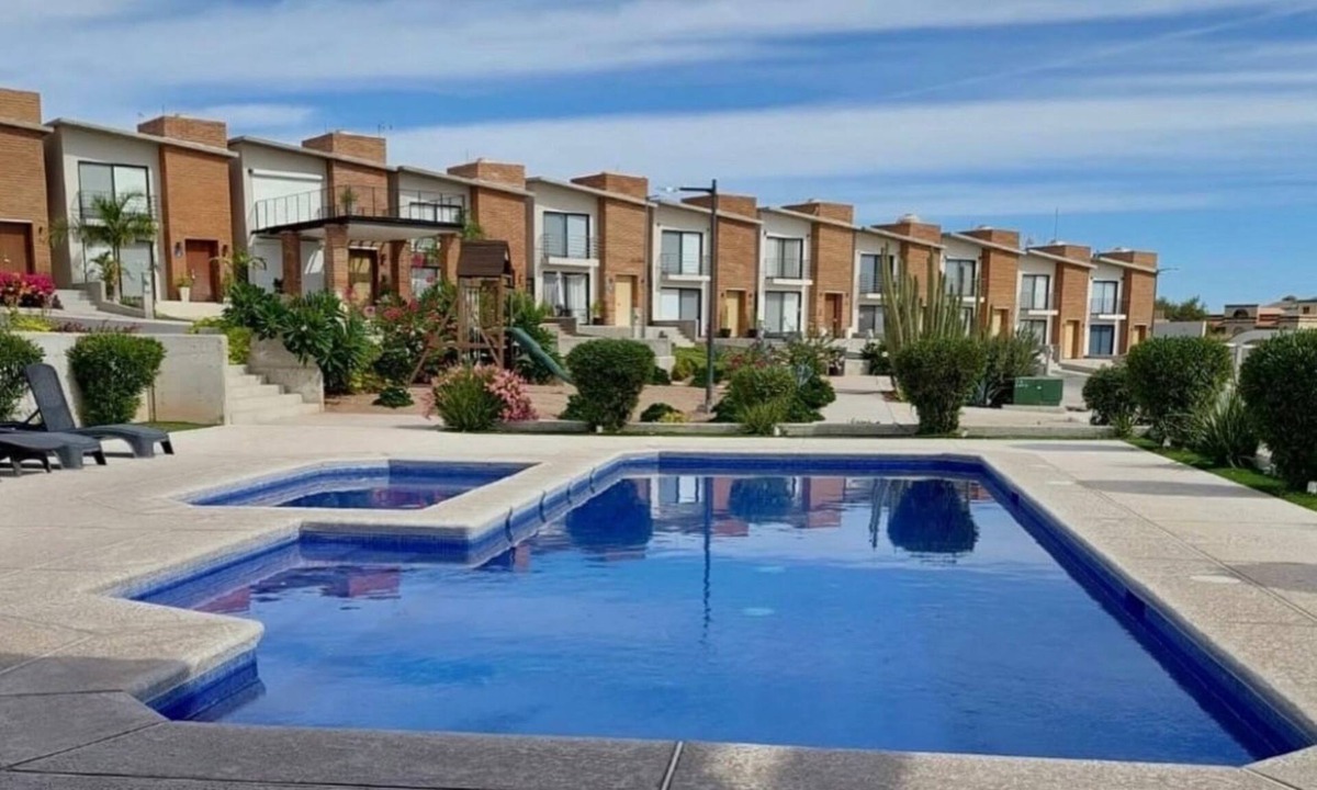 San Carlos Villa | Beautiful and quiet villa, very central and safe in front of the common area.