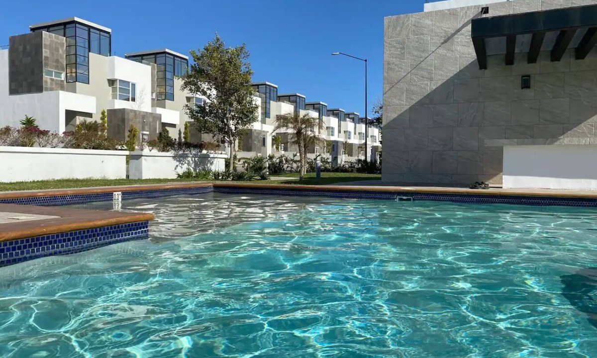 Popotla House | Beautiful 3-bedroom house with amazing ocean views and AC in charming Rosarito