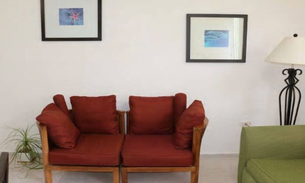 Downtown Cancun House | Beautiful Paty petite House.