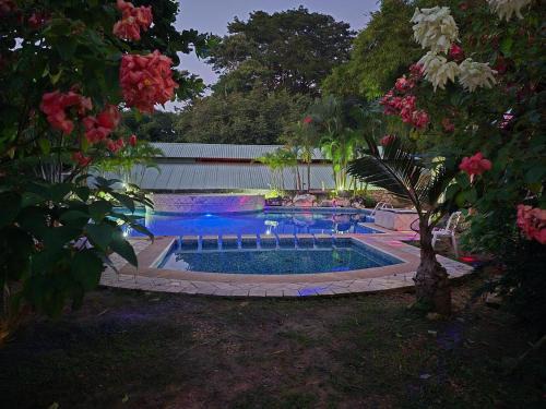 Jimenez Hostel | Bolomchon Hostal