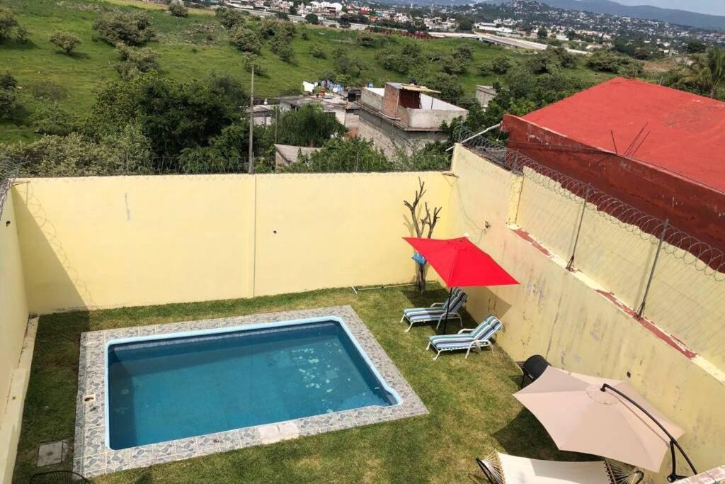 Cuernavaca House | Casa de descanso con diversión incluida