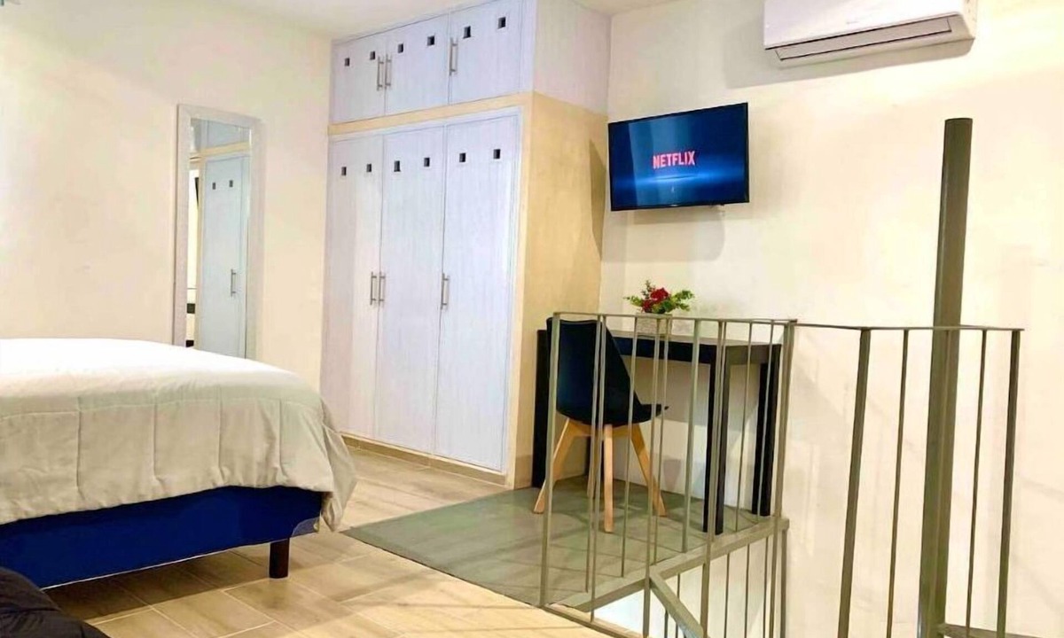 Downtown Cancun House | Casa Luna 2