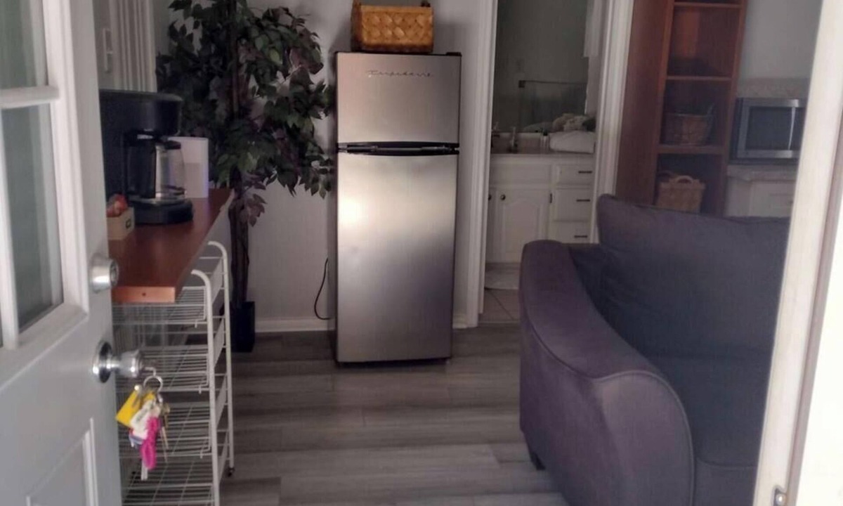Plano Apartment | Charming studio in peaceful Plano with AC