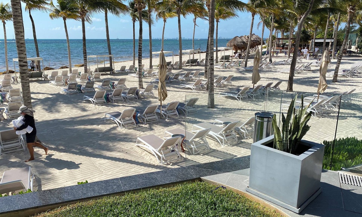 Puerto Juarez Apartment | Christmas heaven in Garza Blanca Mexico