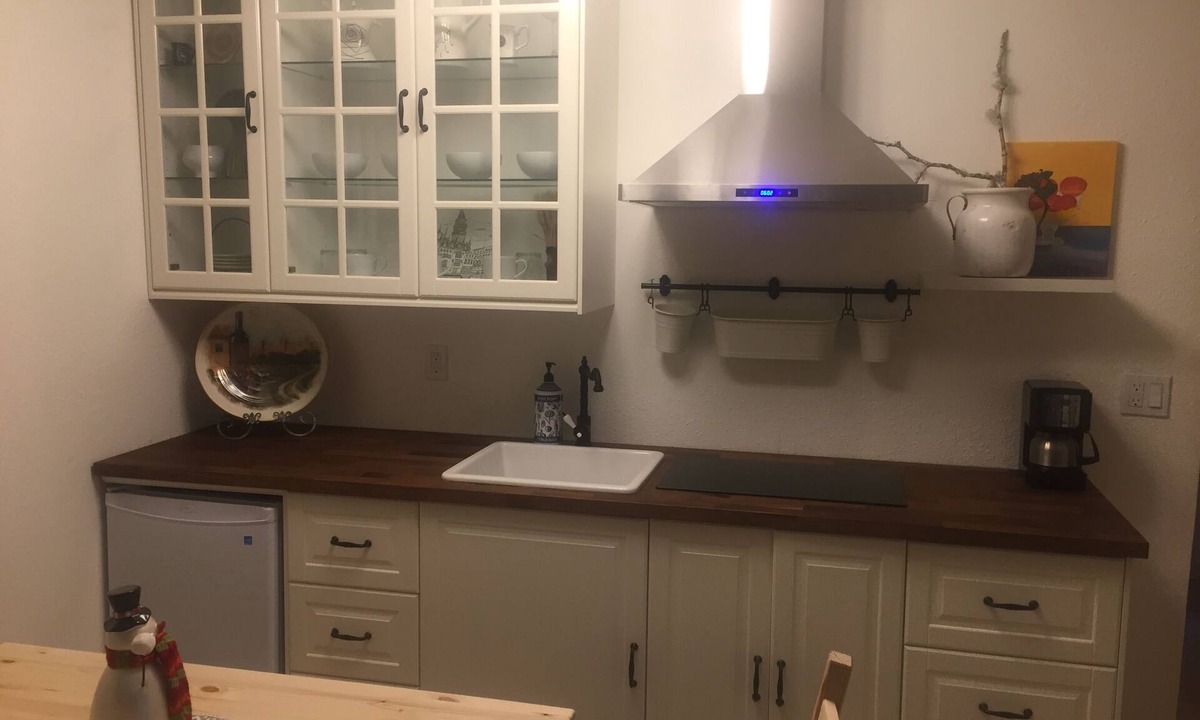 Bothell Apartment | Cozy Studio In Great Location