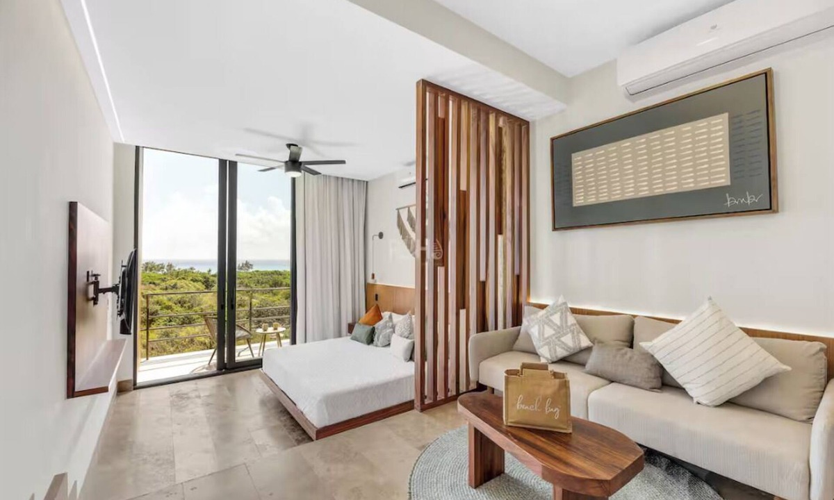Luis Donaldo Colosio Hotel | Deluxe Studio, Balcony, Sea View - Ixuh Ocean Front 5 Ave Playa del Carmen