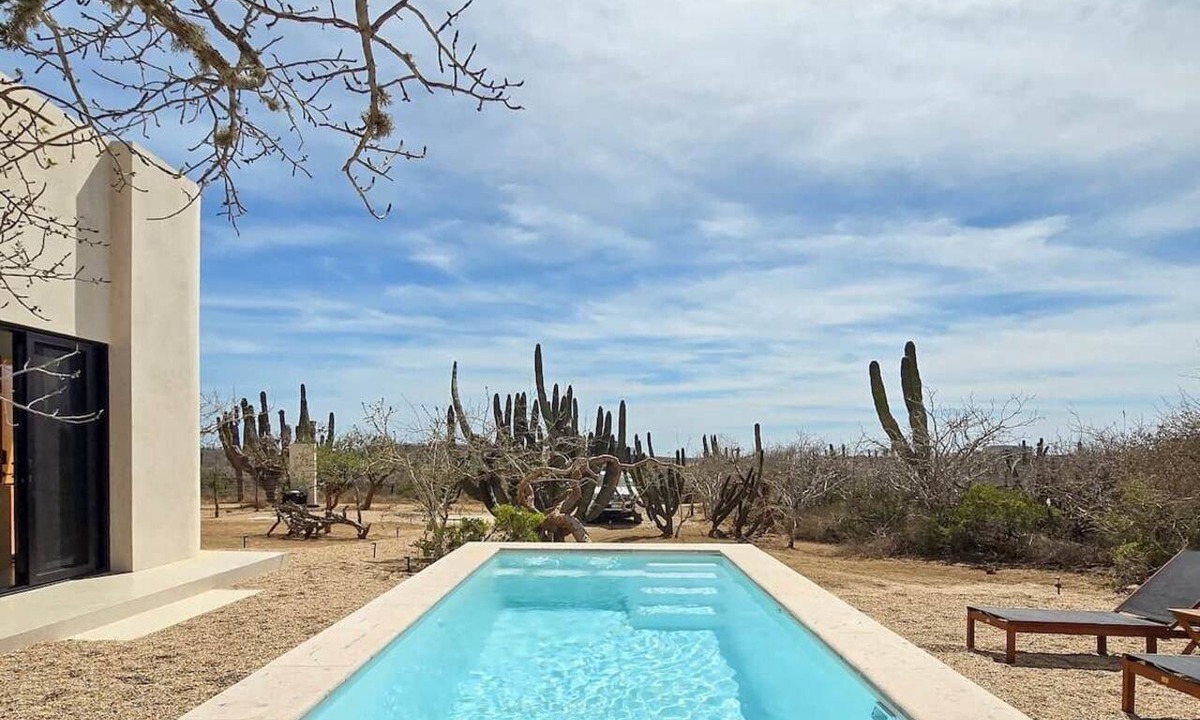 Cerritos House | Desert Bungalow: Near Beach+Pool+Jacuzzi