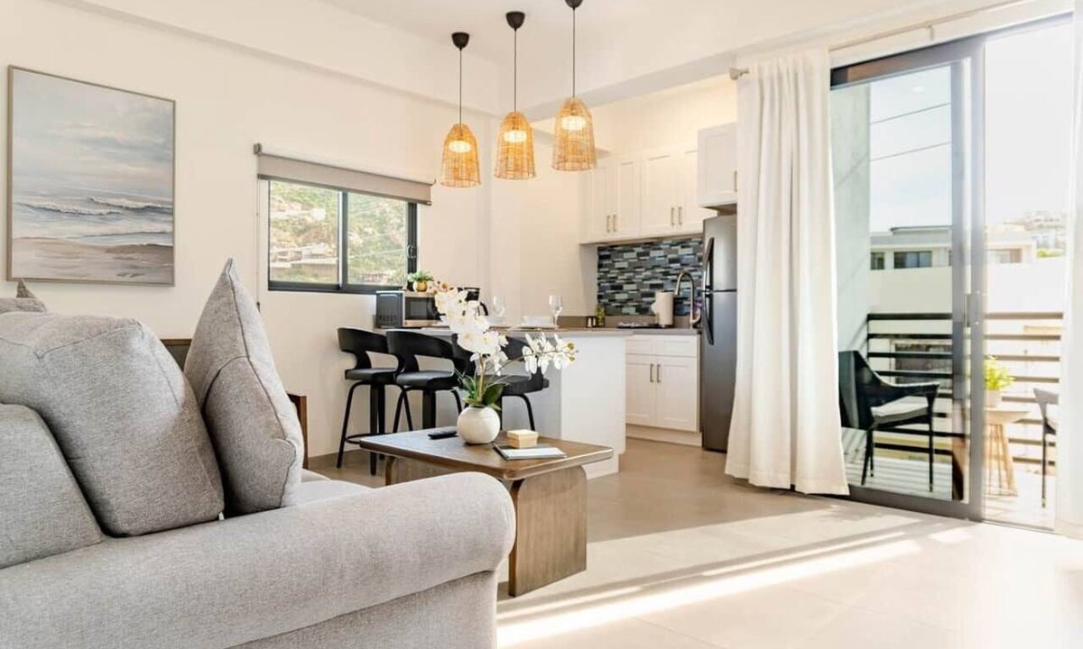 Centro Apartment | Downtown Cabo Gem | Queen Bed | Walk Everywhere