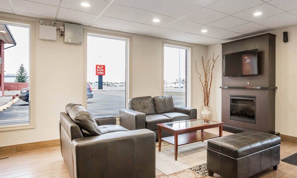 Taber Hotel | Econo Lodge Taber