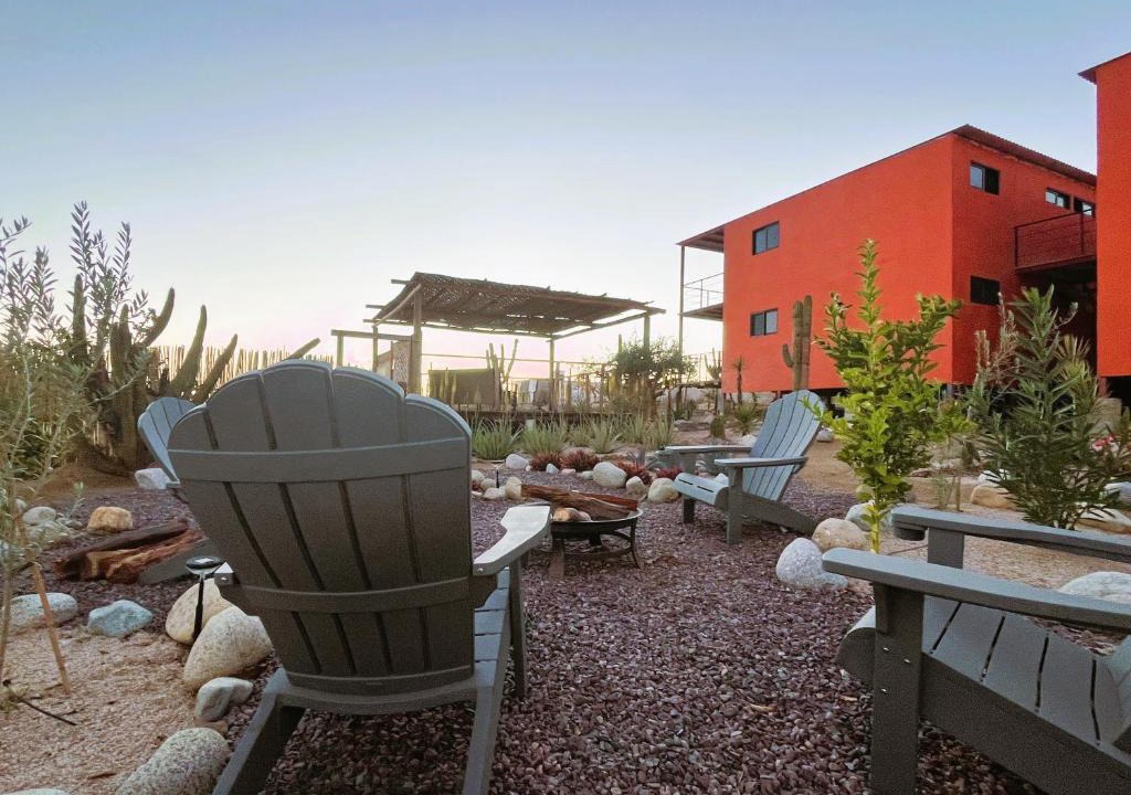 Cerritos Apartment | EXPERIENCE