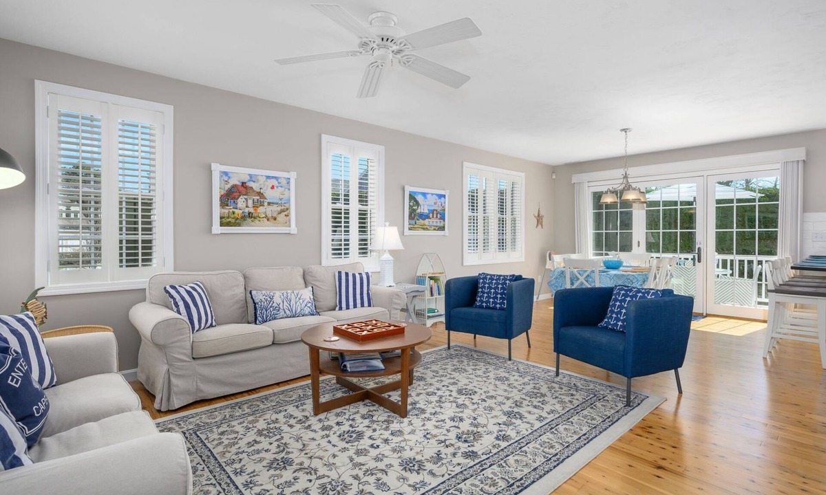 Bass River House | Four Shore: Walk to Parkers River Beach