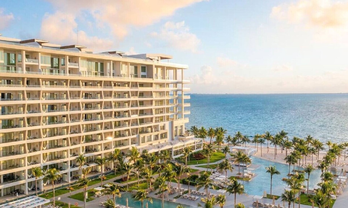 Playa Mujeres Villa | 🏖️​[GARZA BLANCA] All-Inclusive Option | Luxe Oceanfront Beach Resort ~ 𝕏 @MyBeachSuites