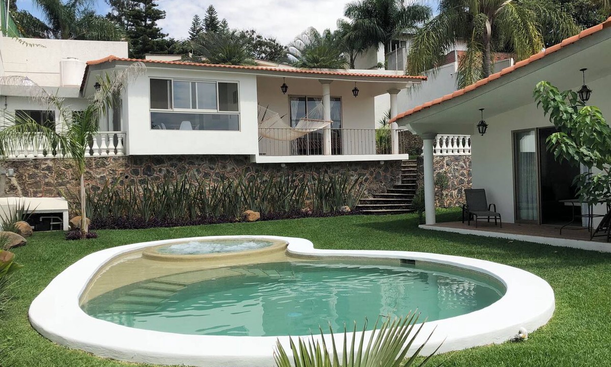 Cuernavaca House | House in Cuernavaca with a heated pool and a terrace for the whole family to enjoy.