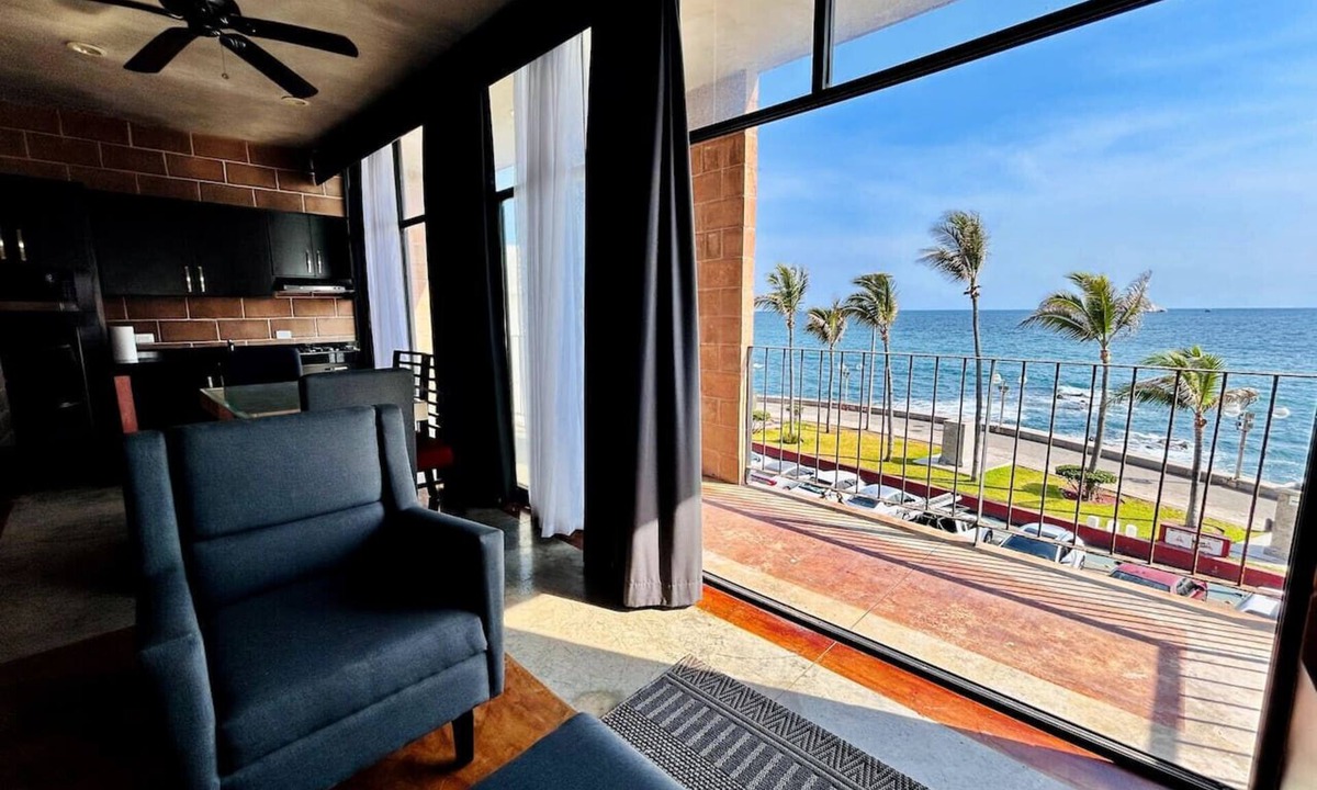 Balcones de Loma Linda Apartment | Incredible oceanfront views by Gpsrentas