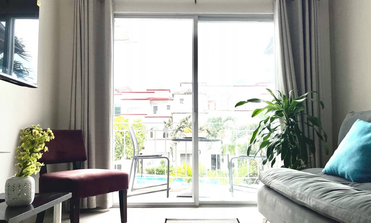 Downtown Cancun Apartment | Local atmosphere great location 2 bedroom, Fast WiFi Ideal for long stays.