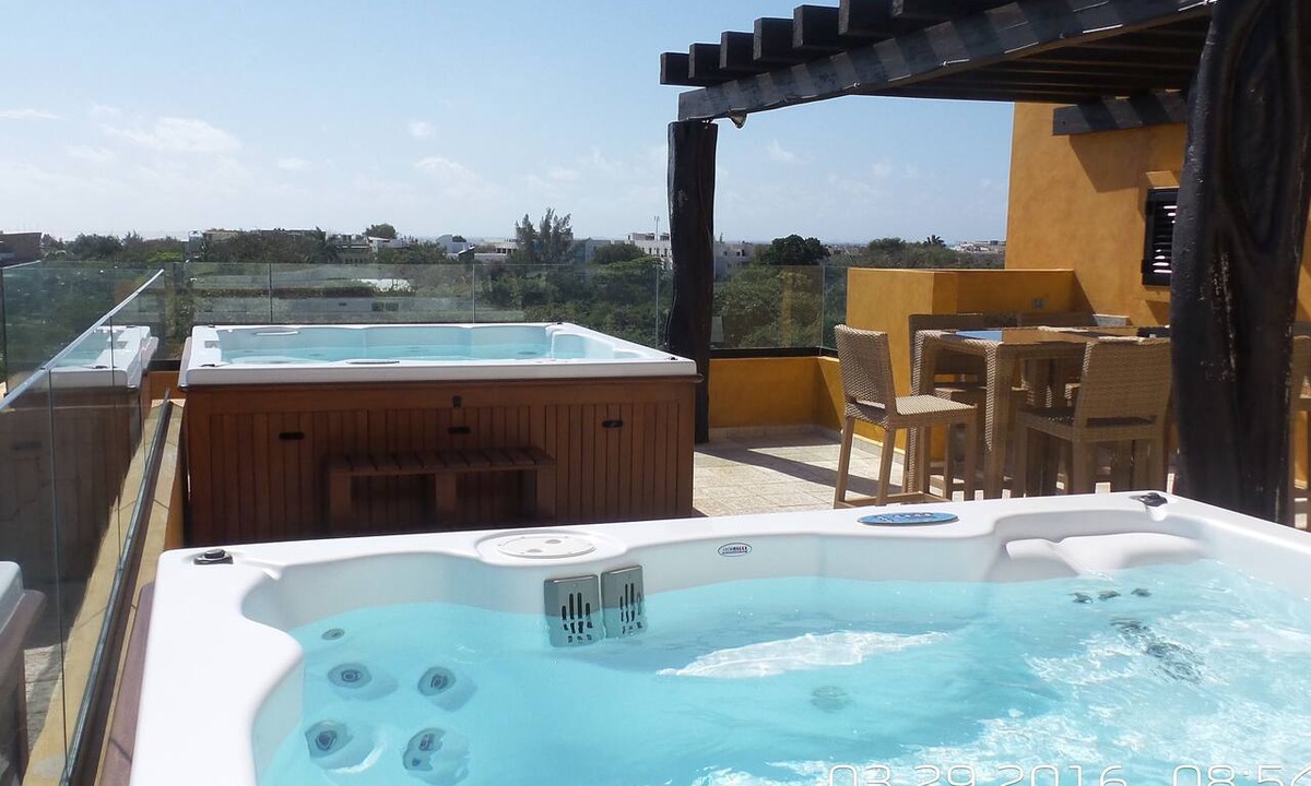 Gonzalo Guerrero Condo | Lunada Sol, Amazing condo close to 5th Av & the beach