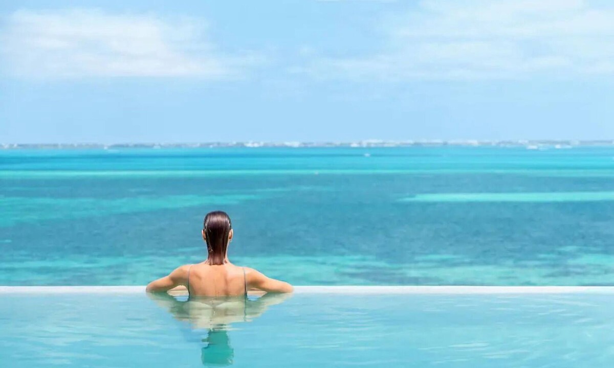 Downtown Cancun Condo | Luxury 2BR Ocean View Residence, Beach, Pools & Spa