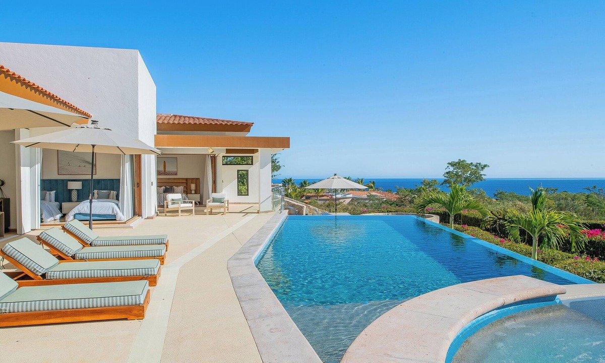 San Jose del Cabo Villa | Luxury Golf Villa w/Infinity Pool, Hot Tub, Golf Cart & Ocean Views Cabo