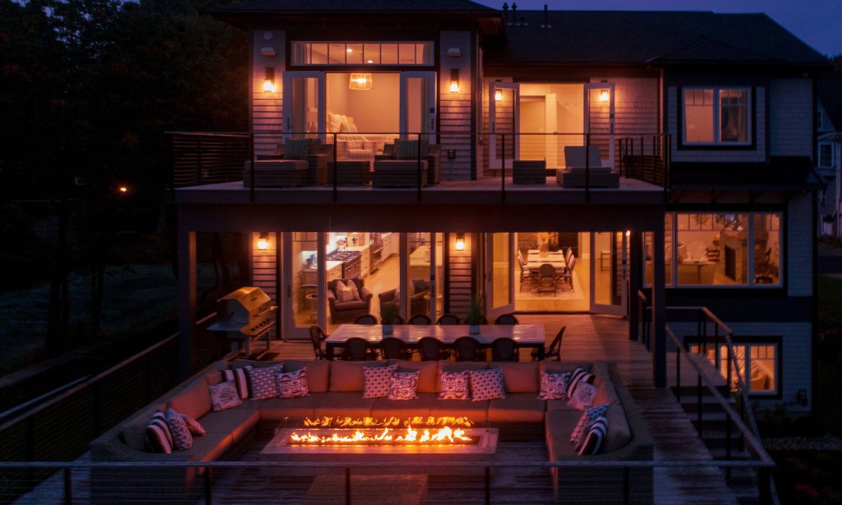 York Beach House | Luxury Oceanfront Estate, Private Cliffside Retreat in York, Maine