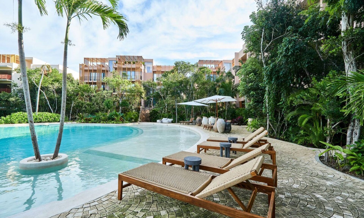 Tulum House | Luxury Studio in Tulum: King Bed, Private Balcony, Resort Amenities