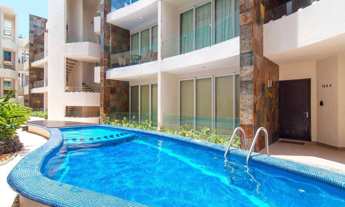 Downtown Condo | Mamitas Beach 1 Block & Pool View Balcony