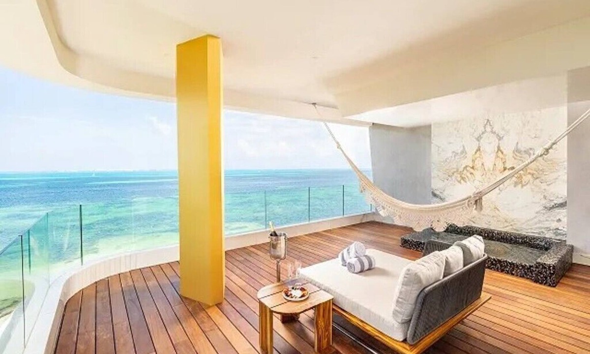 Puerto Juarez Condo | Mousai Studio-Indulge in modern adults-only elegance at the exclusive Cancun.