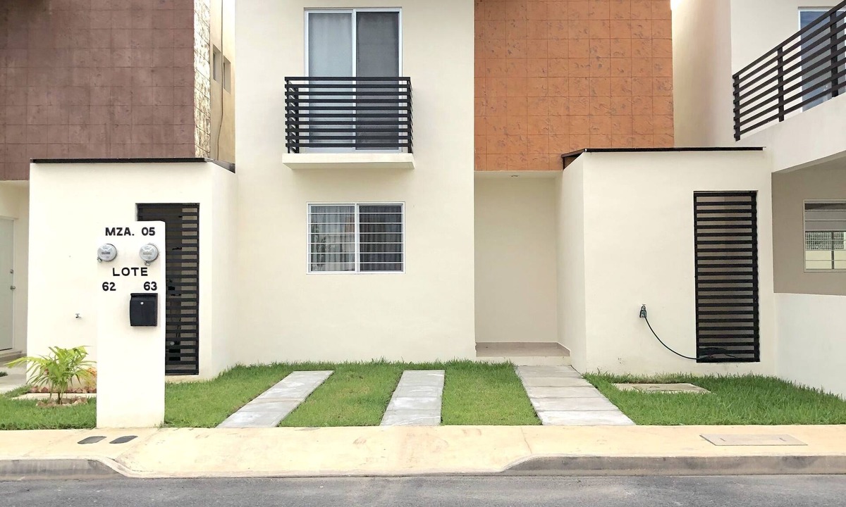 Puerto Juarez House | My Riviera Maya House 15 minutes to theme parks and 8 minutes to the beach.