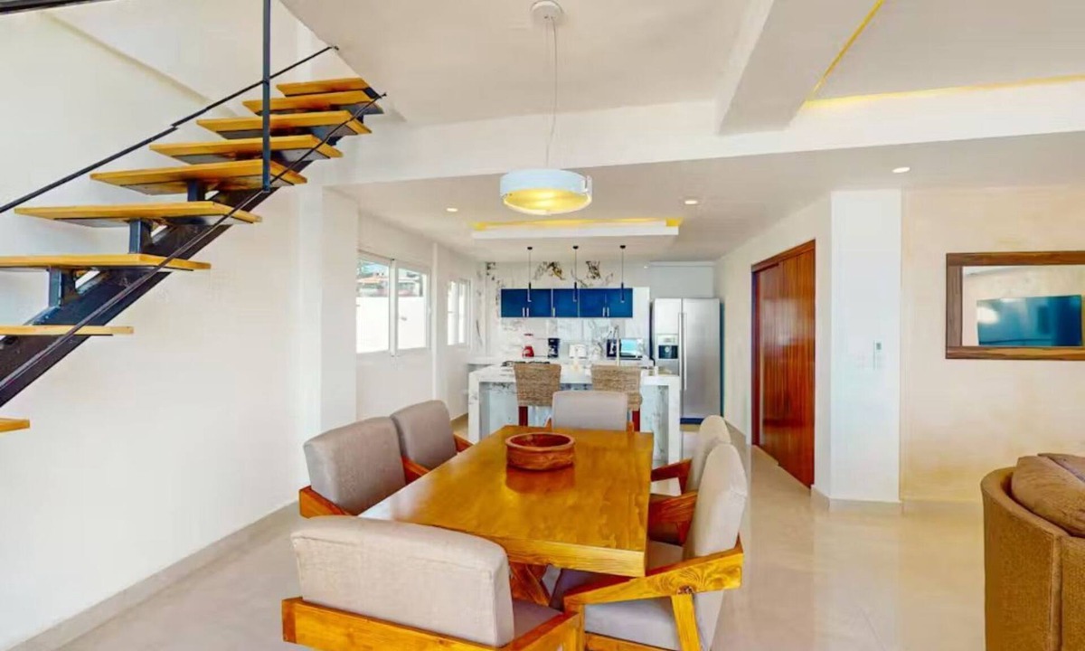 Amapas Apartment | Oceanview Luxury Penthouse | Pool + Walk to Beach
