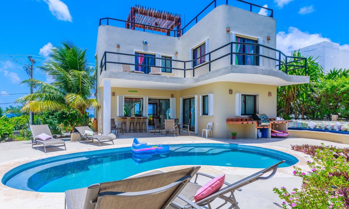 Isla Mujeres House | Peaceful Punta Sur 3 bedroom family home with private pool
