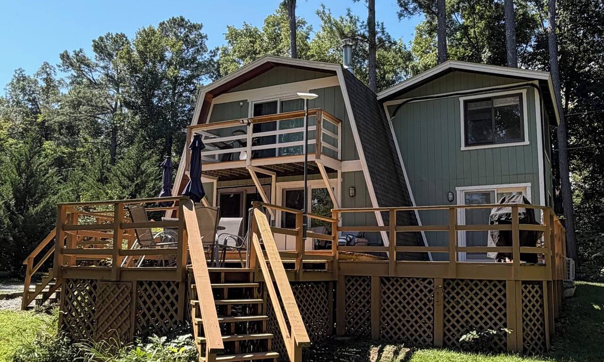 Shenandoah Cabin | Riverfront Cabin – Summertime Escape in the Shenandoah Valley