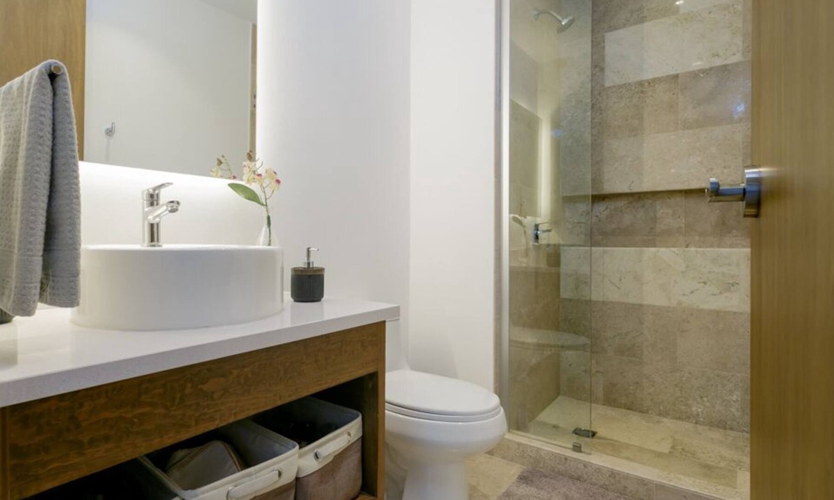 Tohoku Condo | Serenada 102 Luxury and Ocean Views from Roof Top
