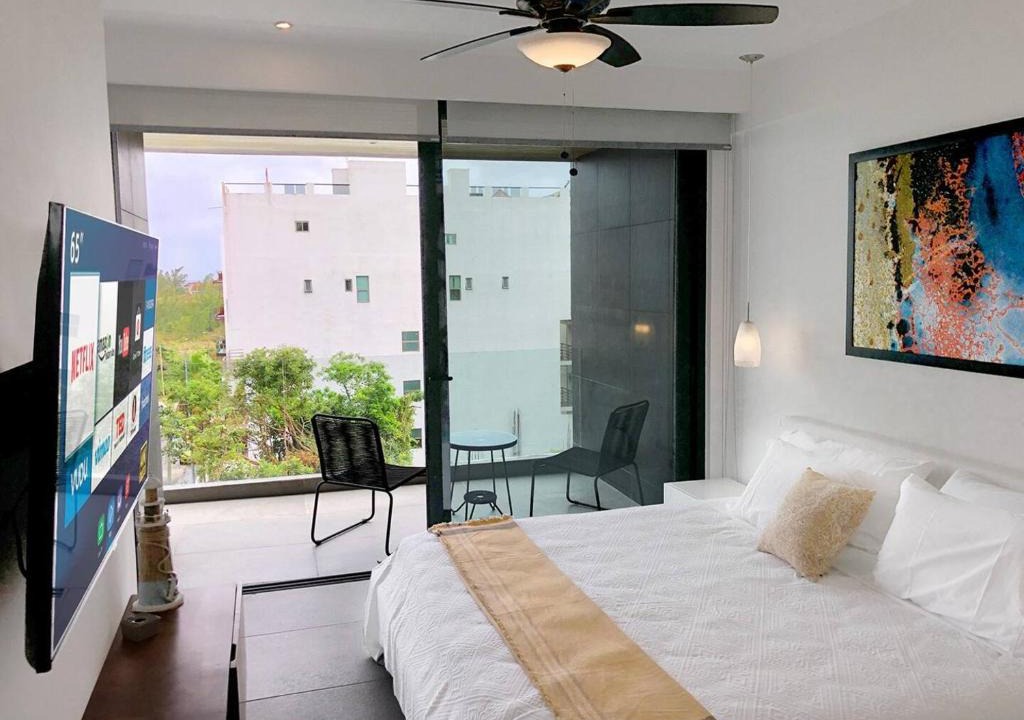 Luis Donaldo Colosio Apartment | SOUL downtown 5 minutes away from the beach