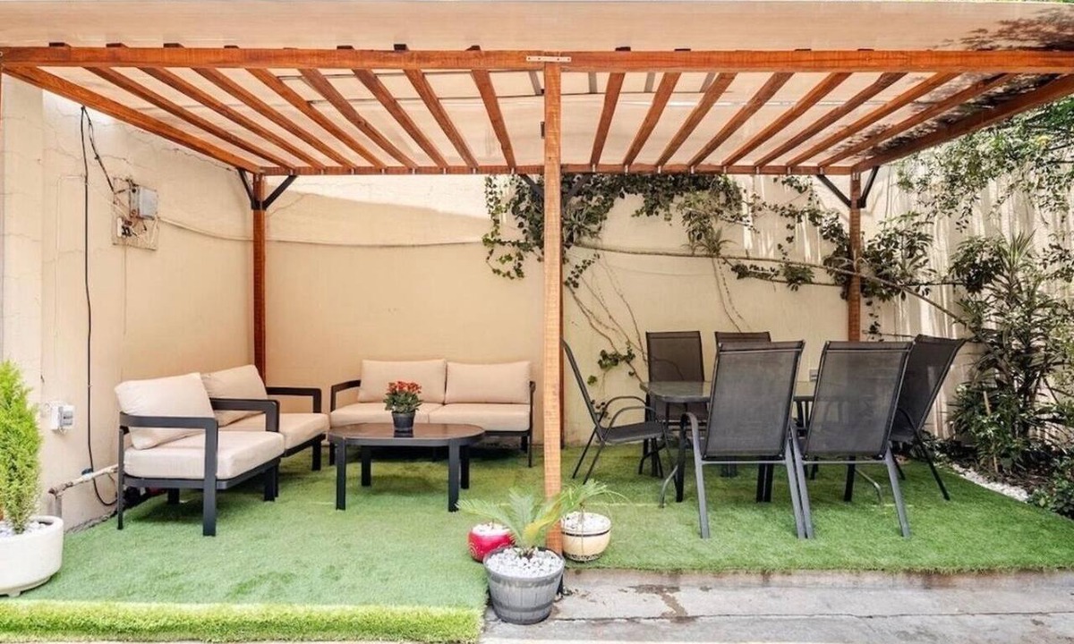 Gustavo A. Madero House | Spacious Single-Story Family Home with Garden and Parking (Near AICM and the Basilica)