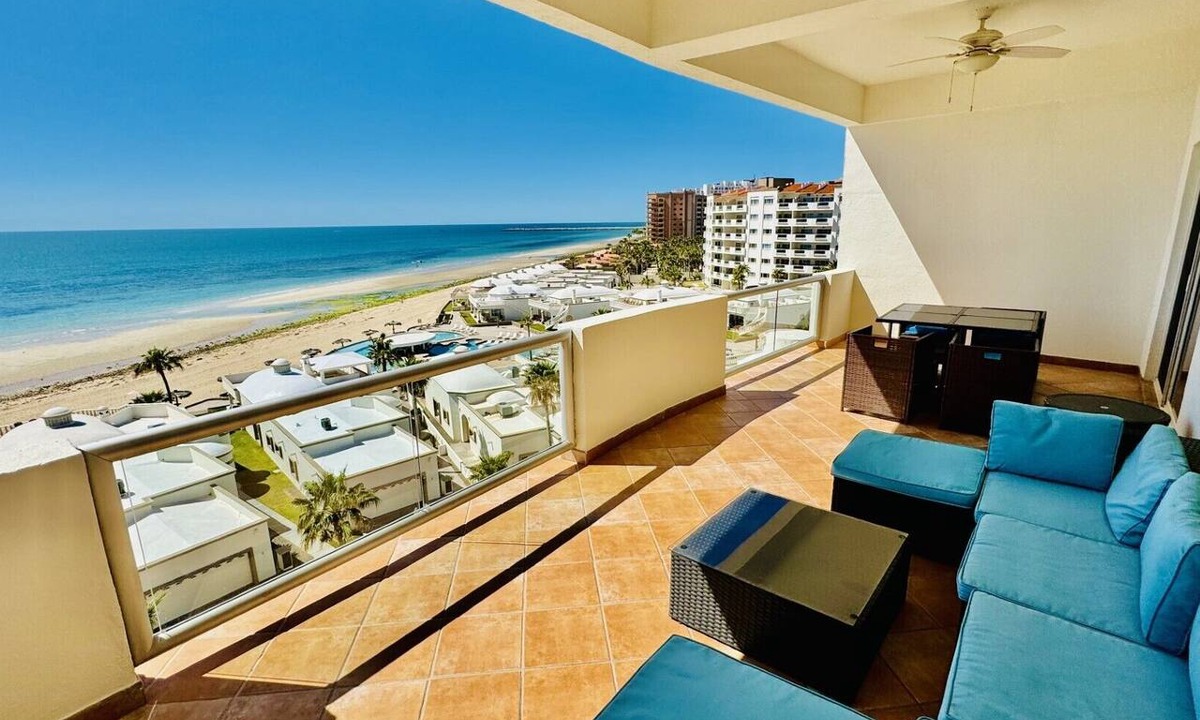 Puerto Penasco Condo | Spectacular 2 Bedroom Condo on Sandy Beach at Las Palmas Resort B-604