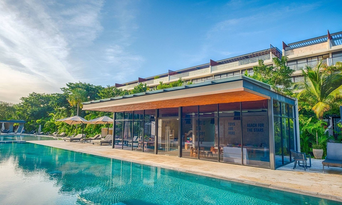 Playacar Apartment | Stunning 4BR Luxury Retreat w Private Rooftop Pool