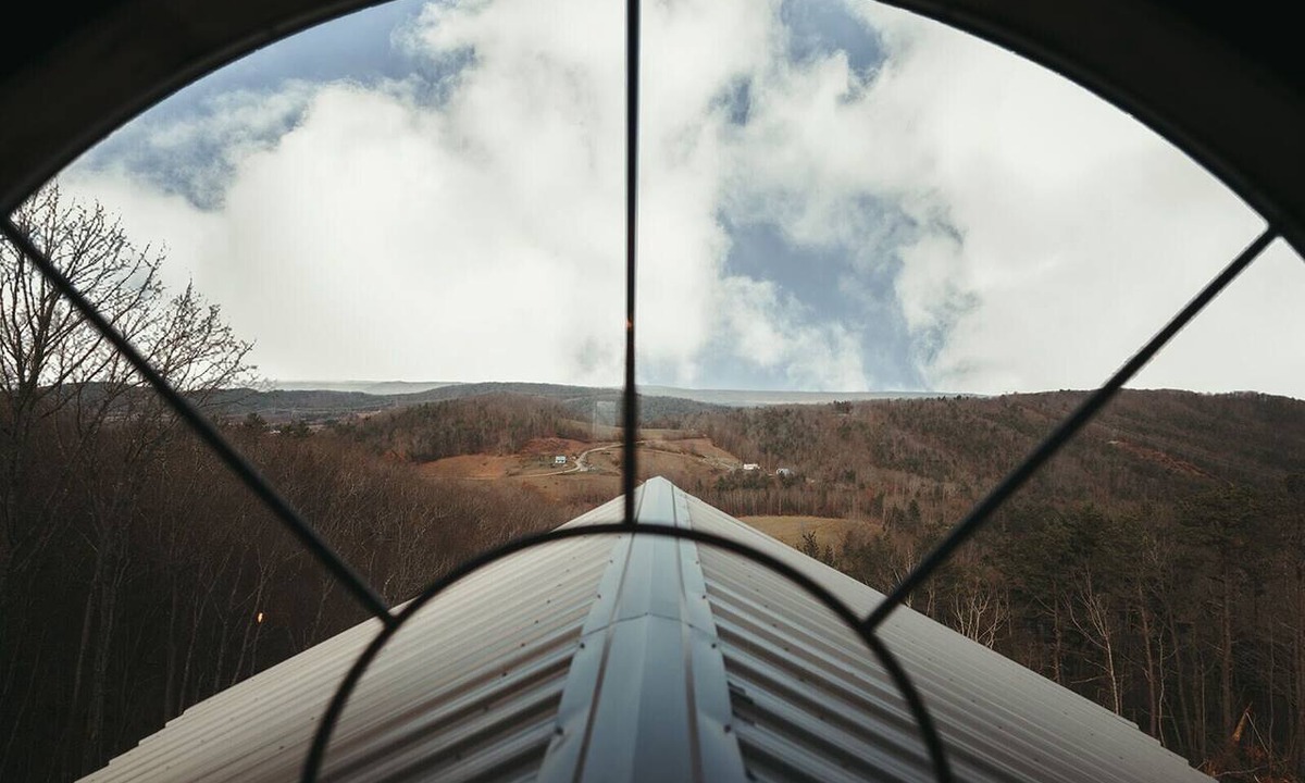 Pine Creek Cabin | Stunning Long Range Views: Sunsets, Sauna, Outdoor Firepit under the Stars