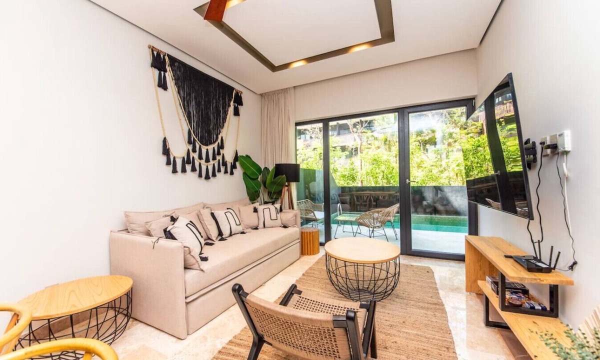 Playa Paraiso Apartment | Tulum Apartment w/pool - 5 min walk to Beach Zone