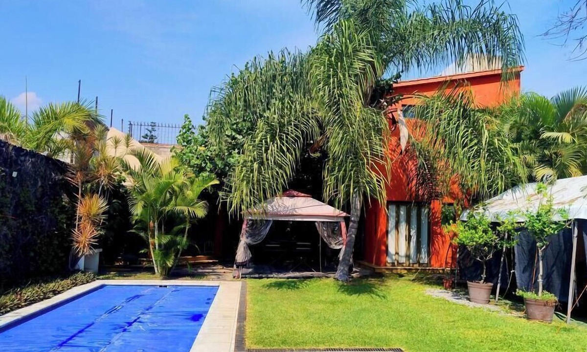 Burgos Bugambilias Villa | Villas de Brisas, within a safe, quiet and private fraction you do not share