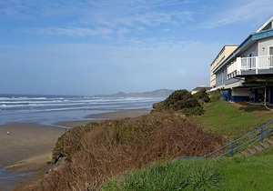 Better Choice for your Vacation! Comfy Unit For 4, Pets Allowed, Parking! in Newport