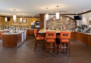 King Suite. Free Breakfast, Pool, Hot Tub, Flatscreen TV in North Wales