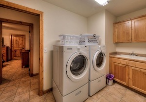 TDS 2 | Single Level Spacious Townhome! Near Arches National Park in Moab